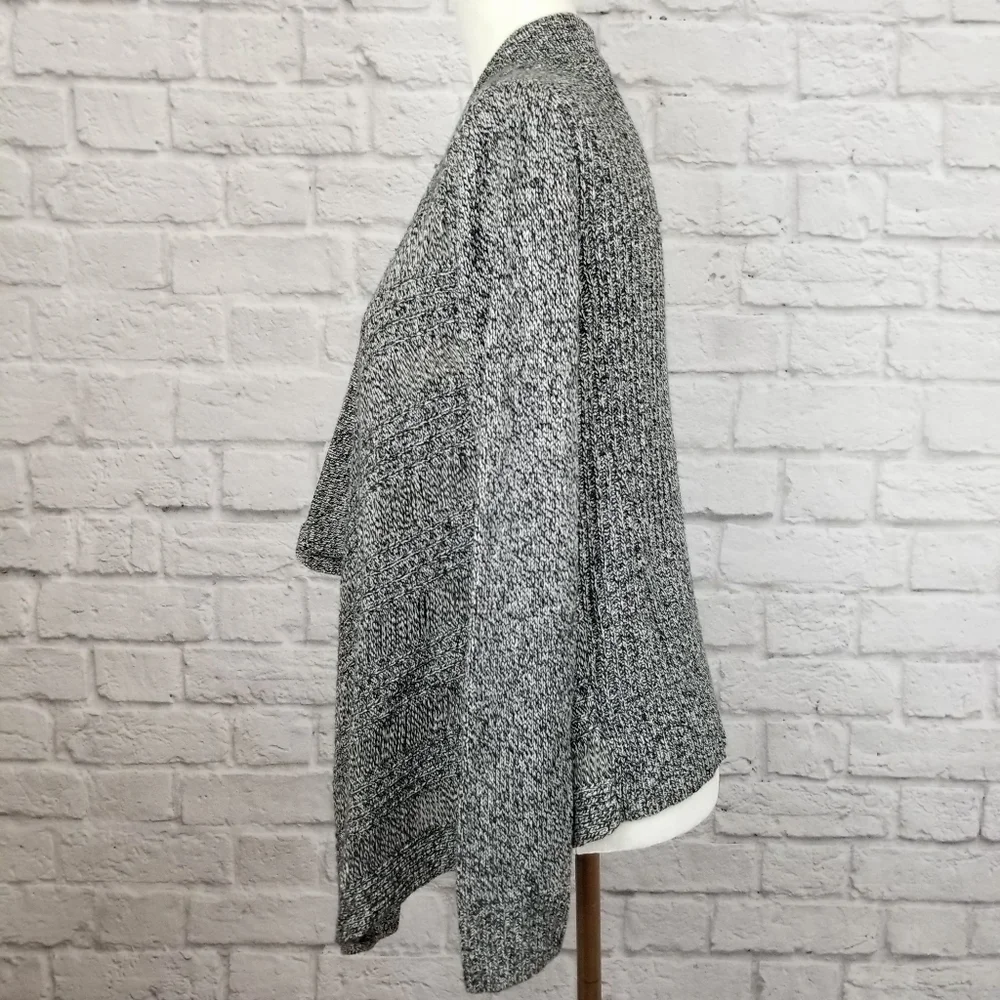 Alice + Olivia gray draped button front cardigan women's size XS New With Tsgs